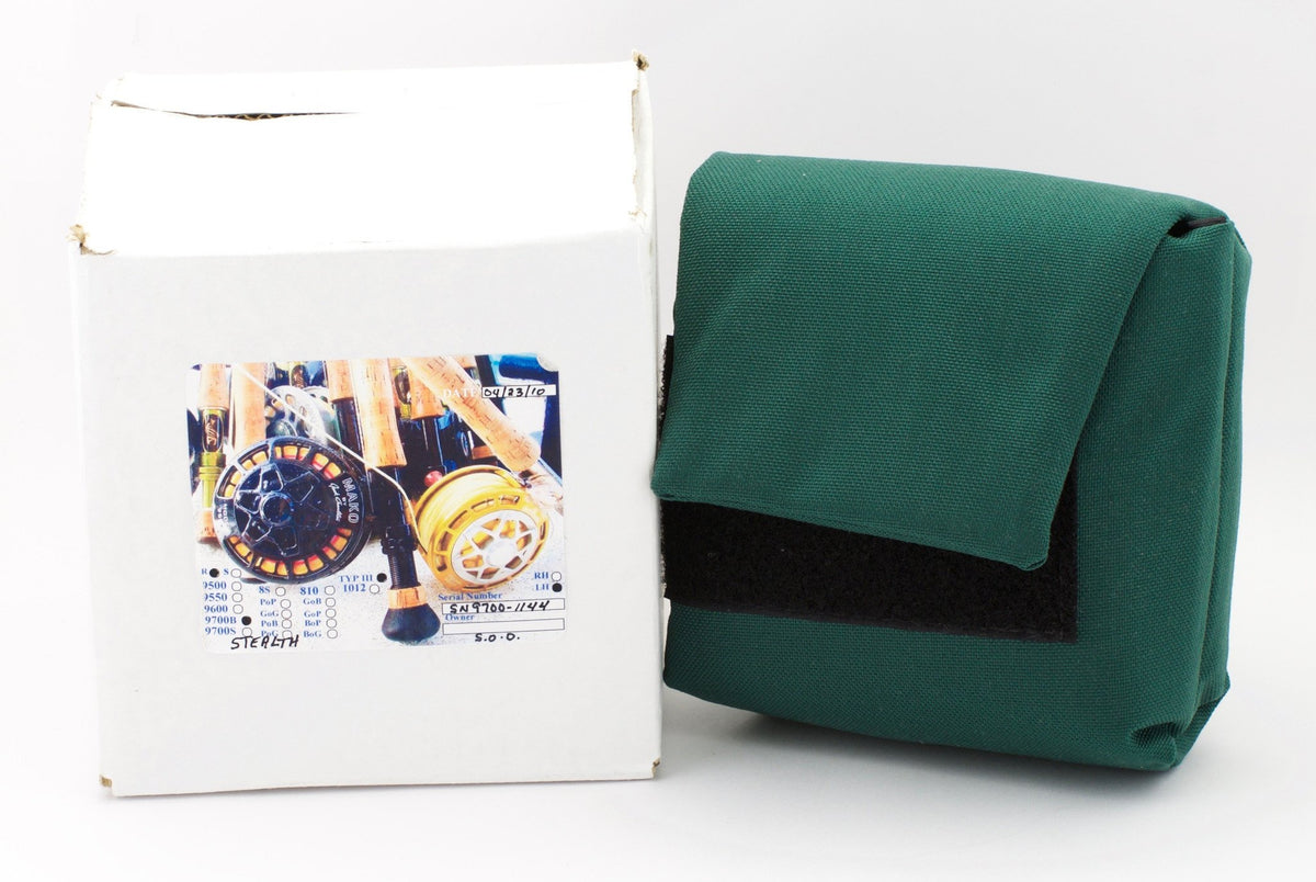 Charlton Mako Fly Reel and Spare Spool - Model 9700B Stealth