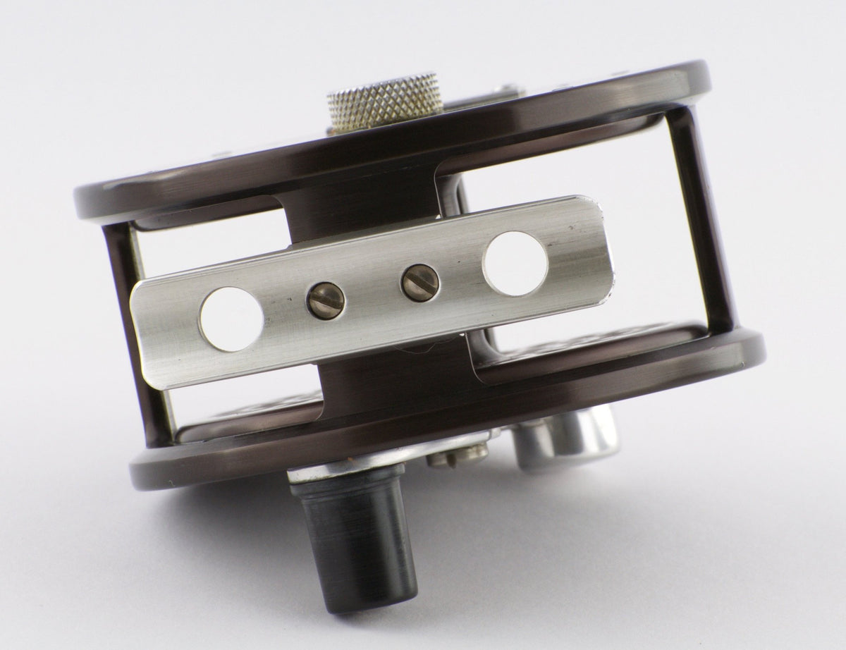 Bogdan Steelhead Fly Reel - ALL BLACK - LHW