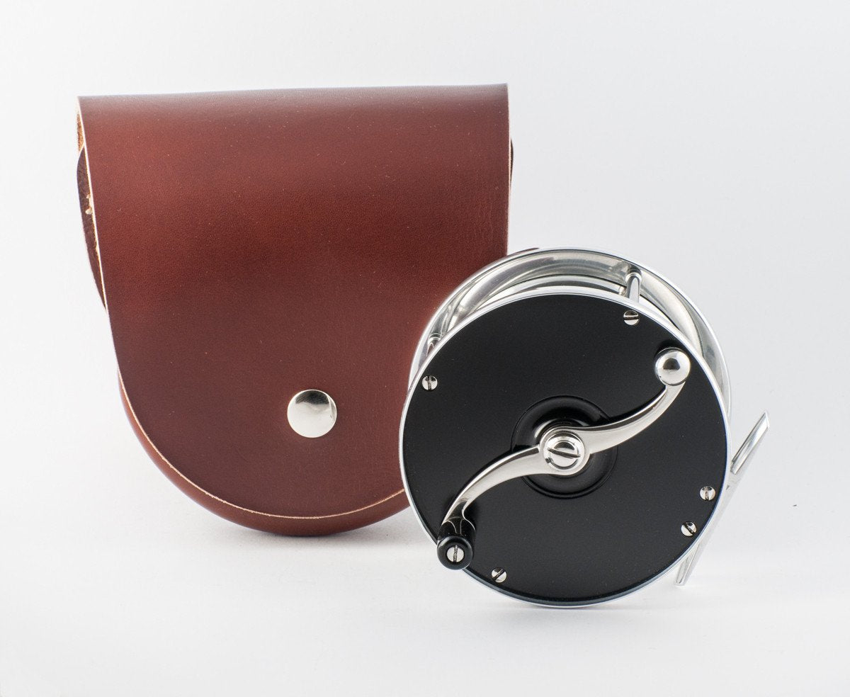 Georg Lundwall - Black Glider Disc Fly Reel