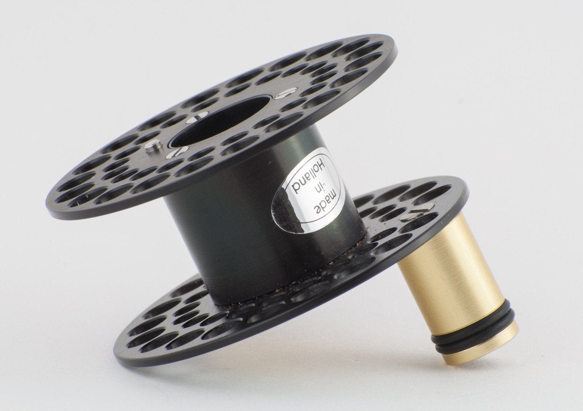 Ari 't Hart F1 Traun fly reel (gold) with spare spool