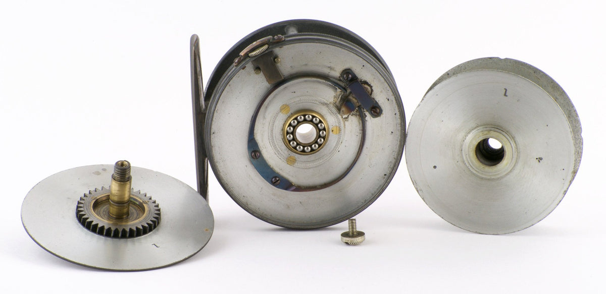 Hardy Perfect 3 1/8" 1906 check fly reel 