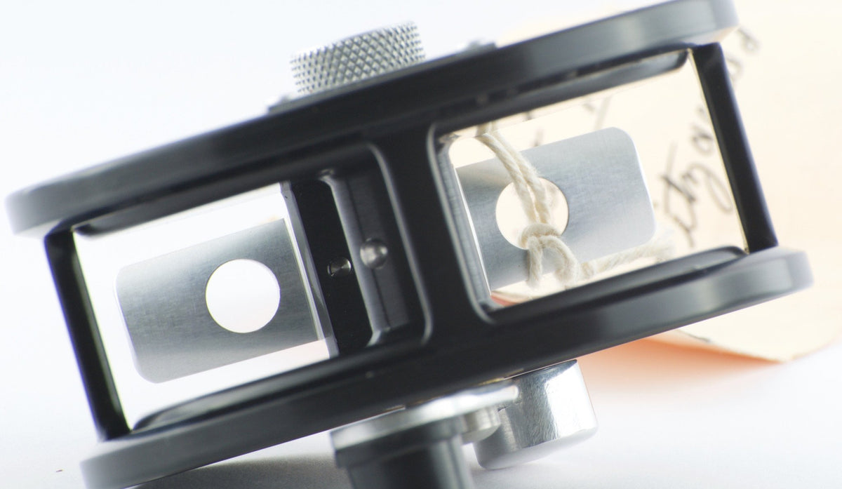 Bogdan Large Trout Fly Reel - ALL BLACK - LHW