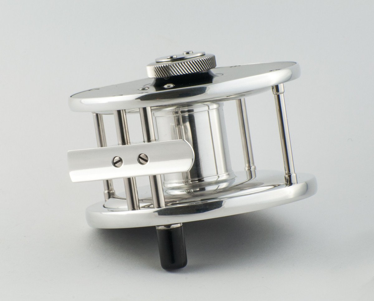 Georg Lundwall - Black Glider Disc Fly Reel