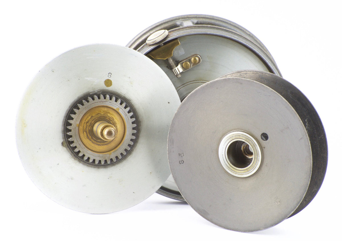 Hardy Perfect 3 3/8" Fly Reel - 1917 check