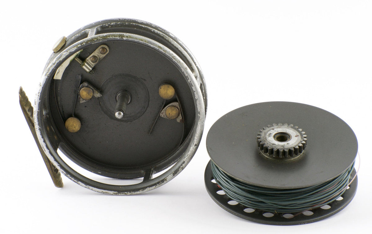 Hardy St. John 3 7/8"