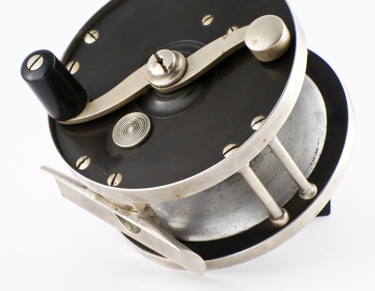 Edward Vom Hofe Model 423 Restigouche 3/0 fly reel