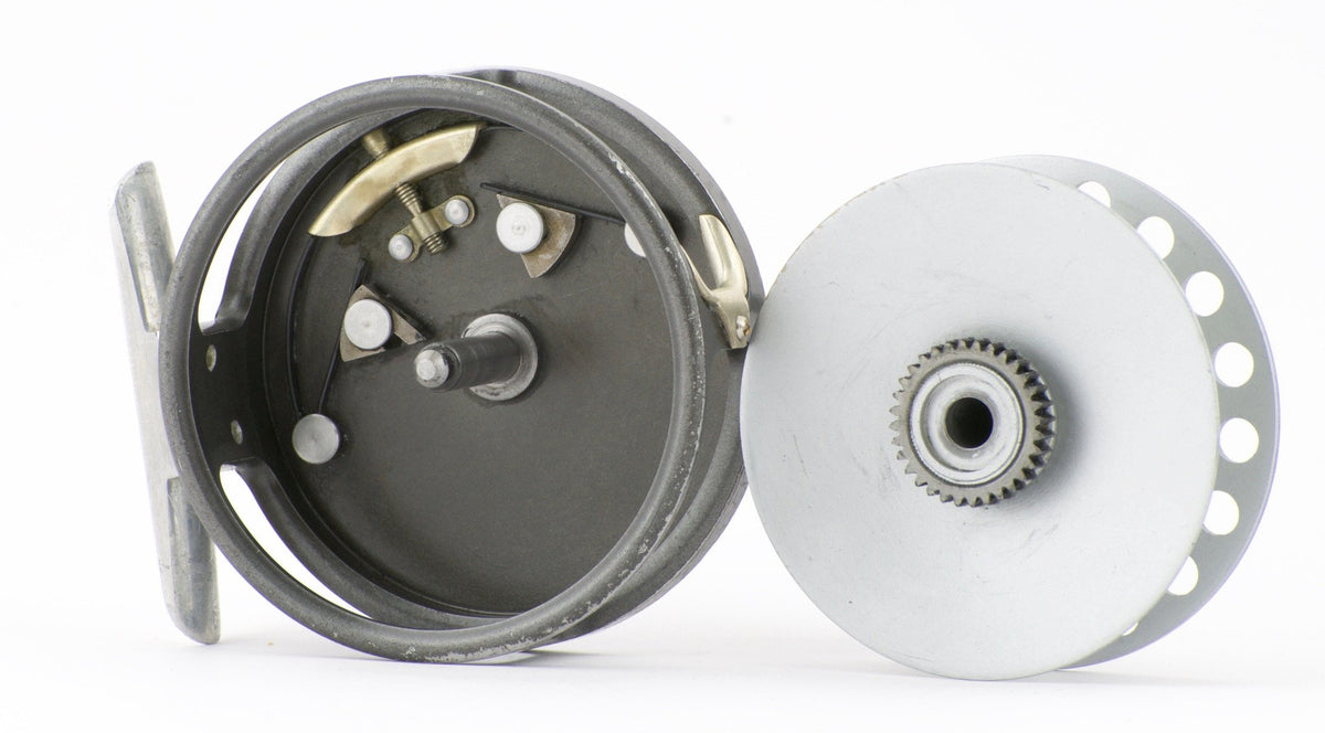 Hardy Featherweight Fly Reel