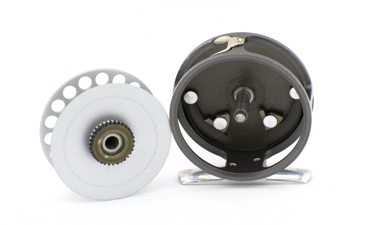 Hardy Flyweight Fly Reel