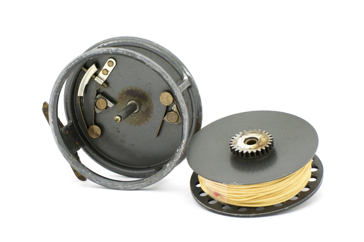 Hardy St. John Fly Reel w/ Spare Spool