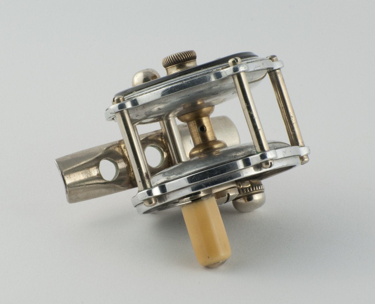 Julius Vom Hofe -- Leonard Mills Model 33 Raised Pillar Fly Reel