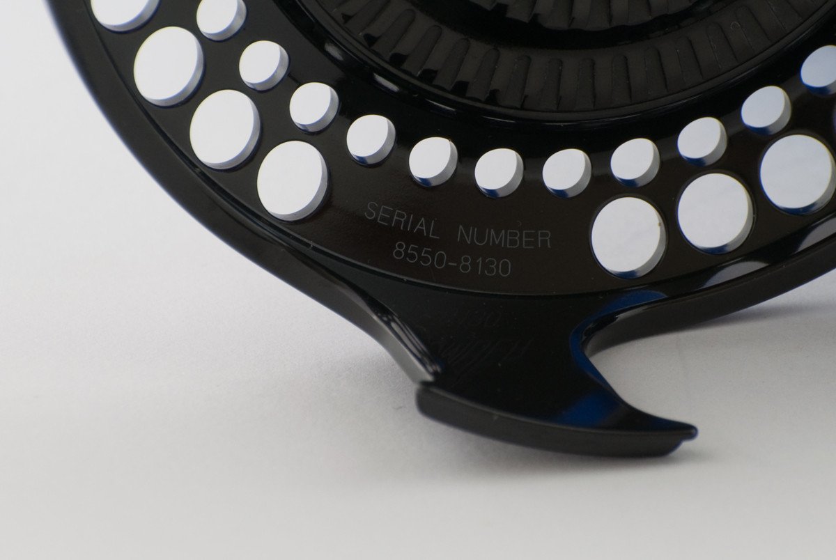 Charlton 8550C fly reel (w/Spey spool!!) - RHW like new