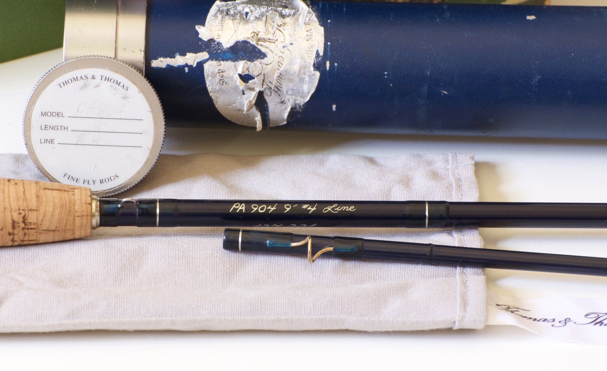 Thomas & Thomas PA904 Graphite - 9' 4wt 2pc 