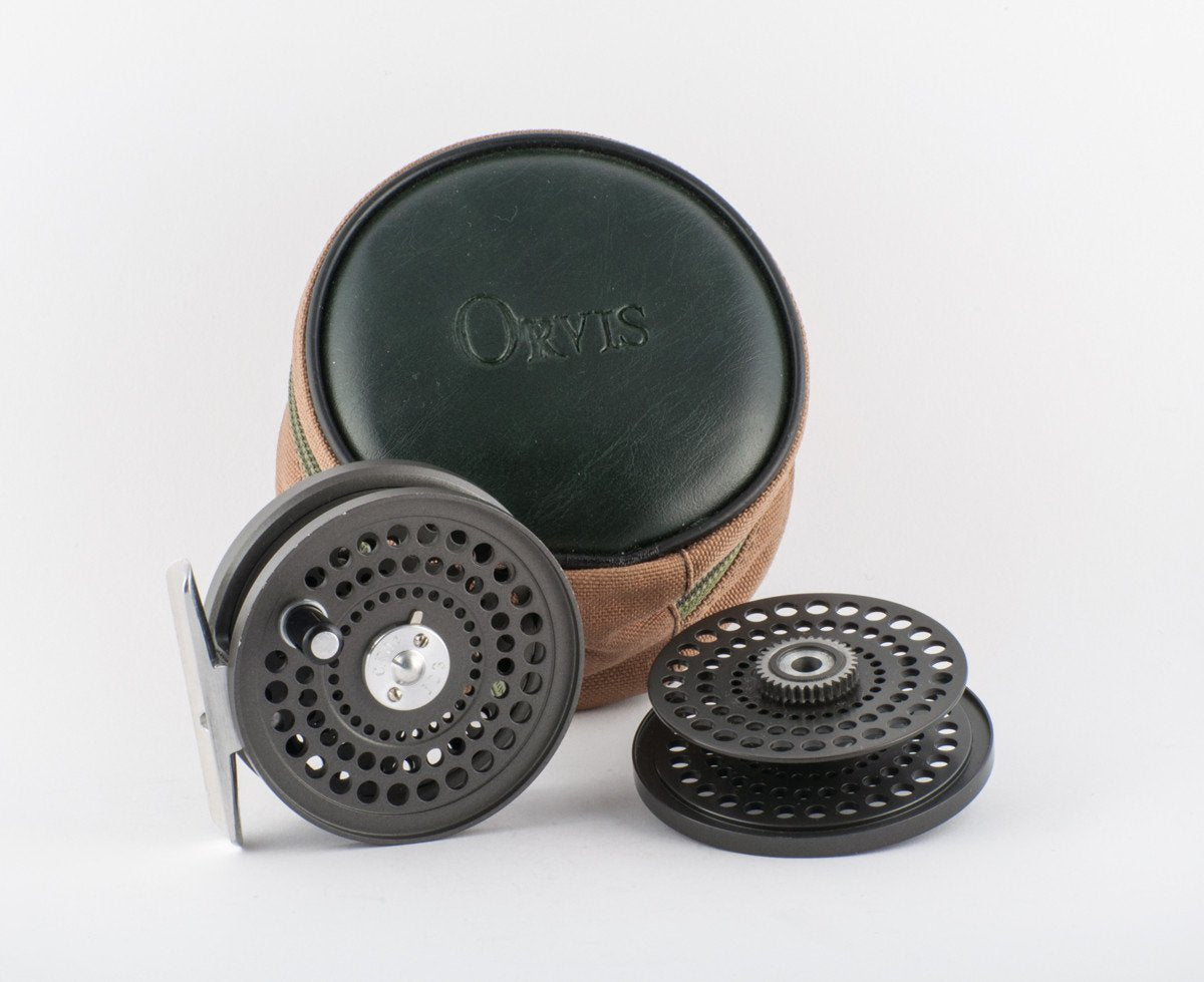 Orvis CFO 123 fly reel and spare spool