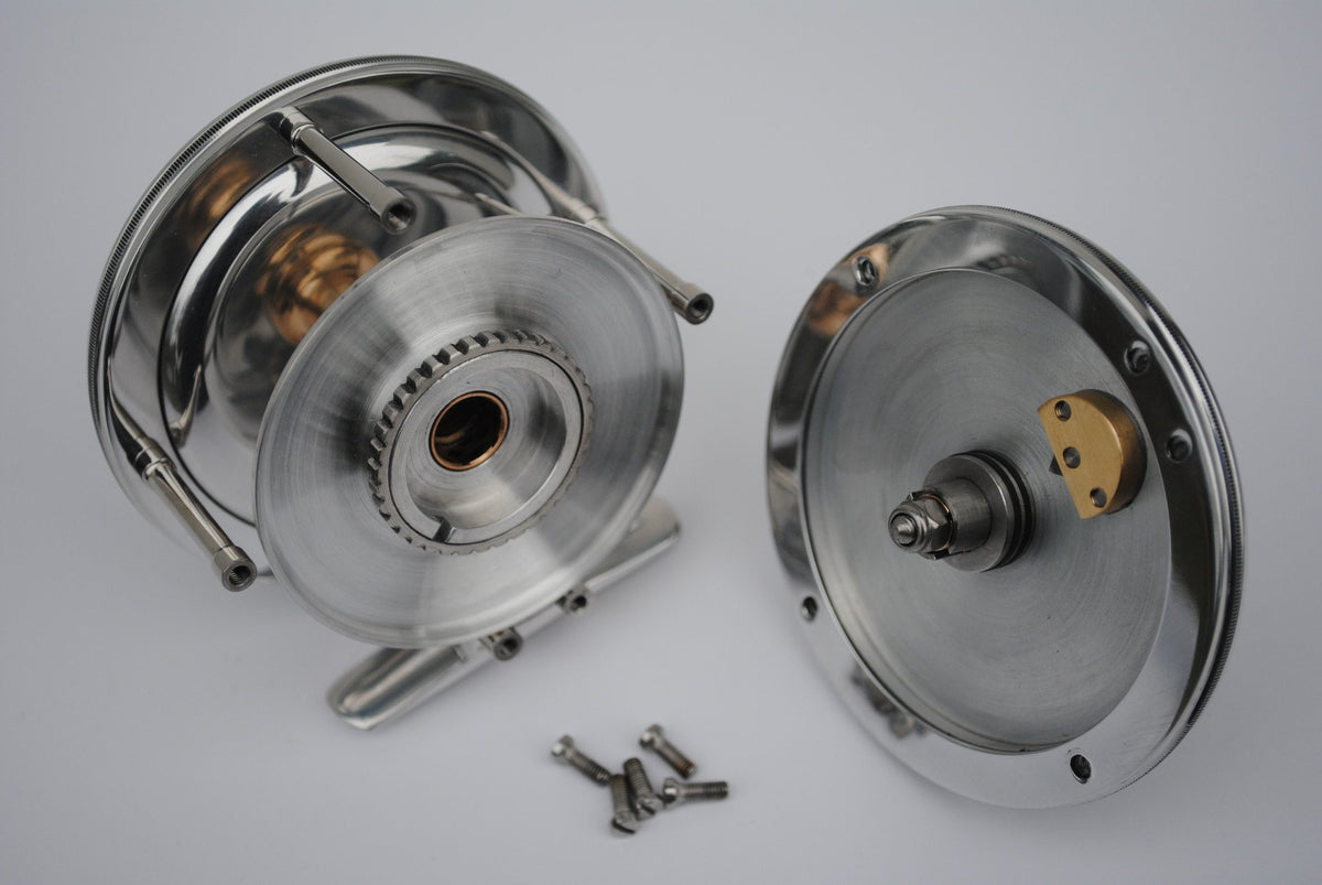 Georg Lundwall - White-Faced Glider Click Fly Reel