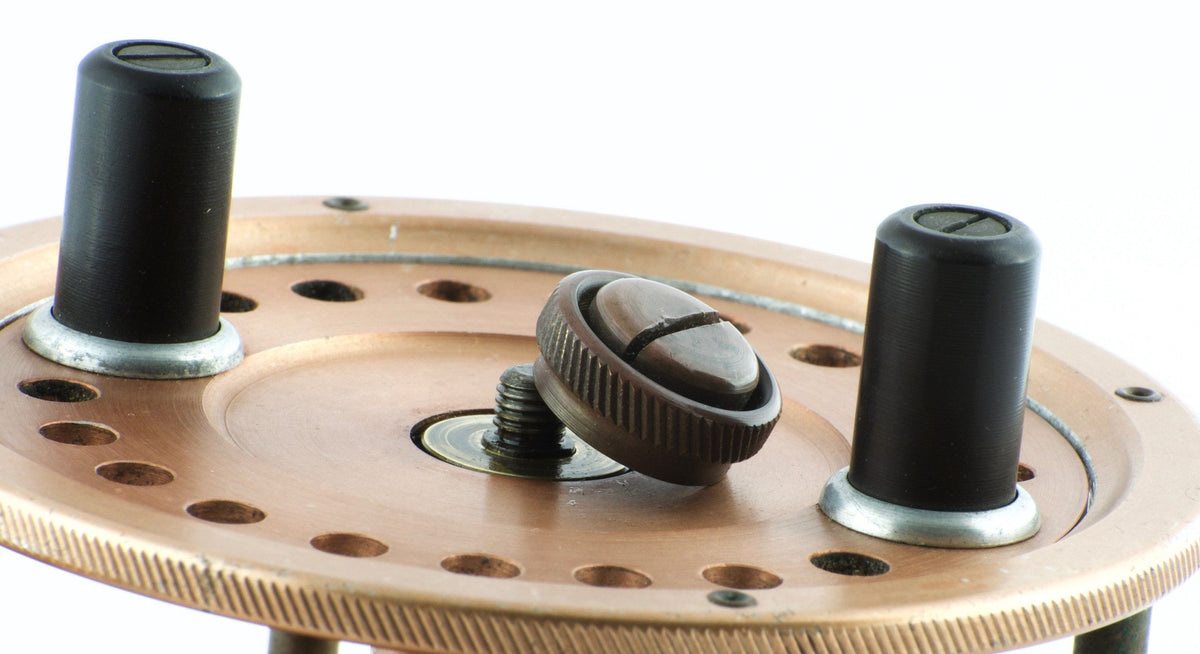 Steans & Co. / E.J. Brown -  4 5/8" Sea/Salmon Silex style reel