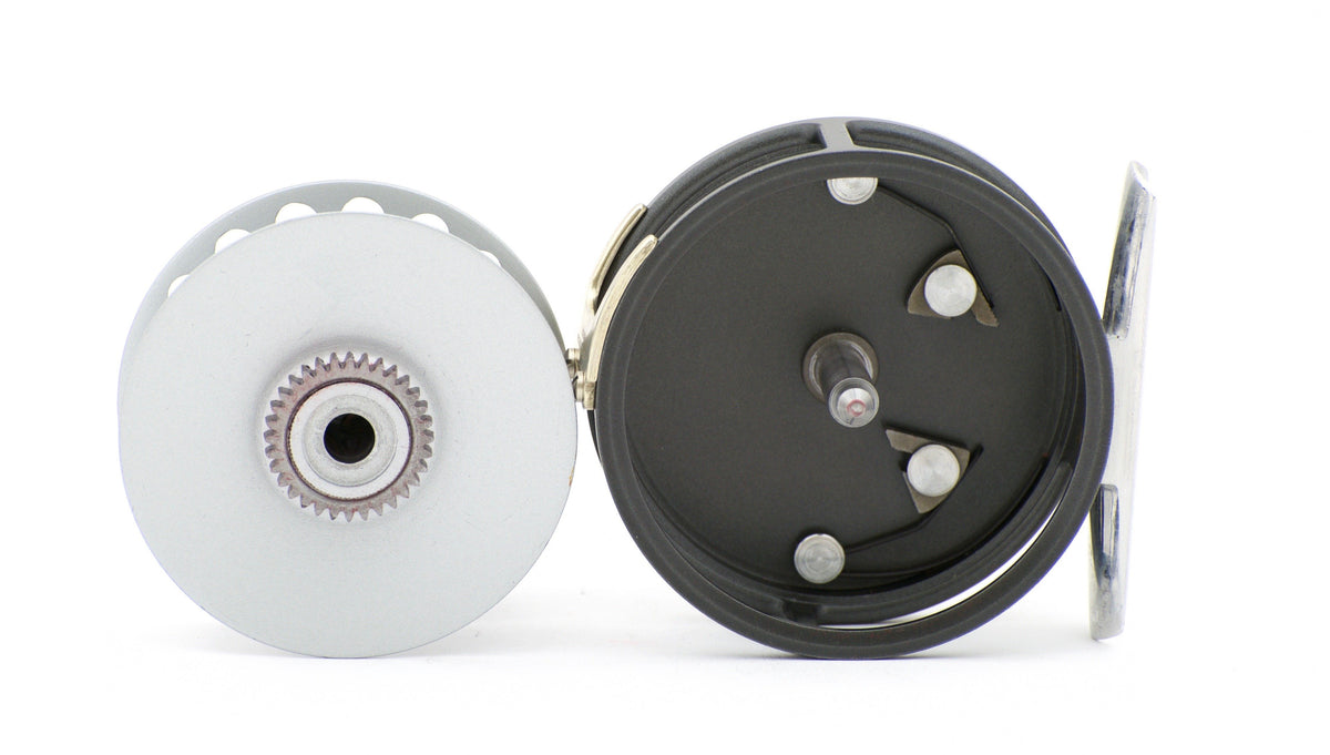 Hardy Flyweight Fly Reel