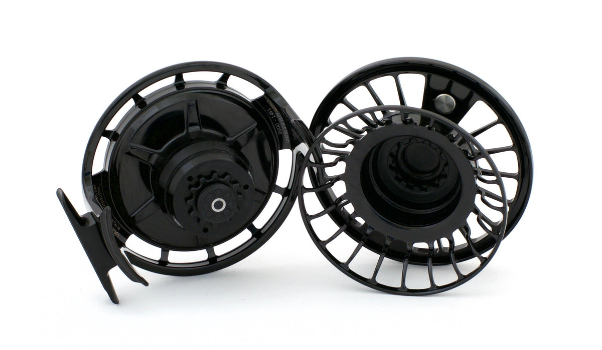 Charlton Mako Fly Reel - Model 9500 with 8S Spool