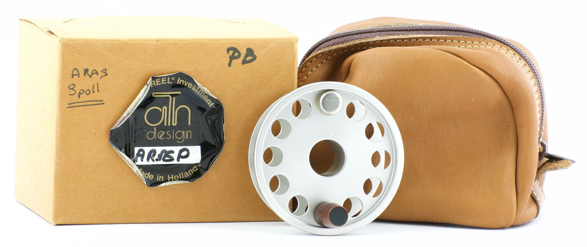 Ari 't Hart ARAS Fly Reel and Spare Spool