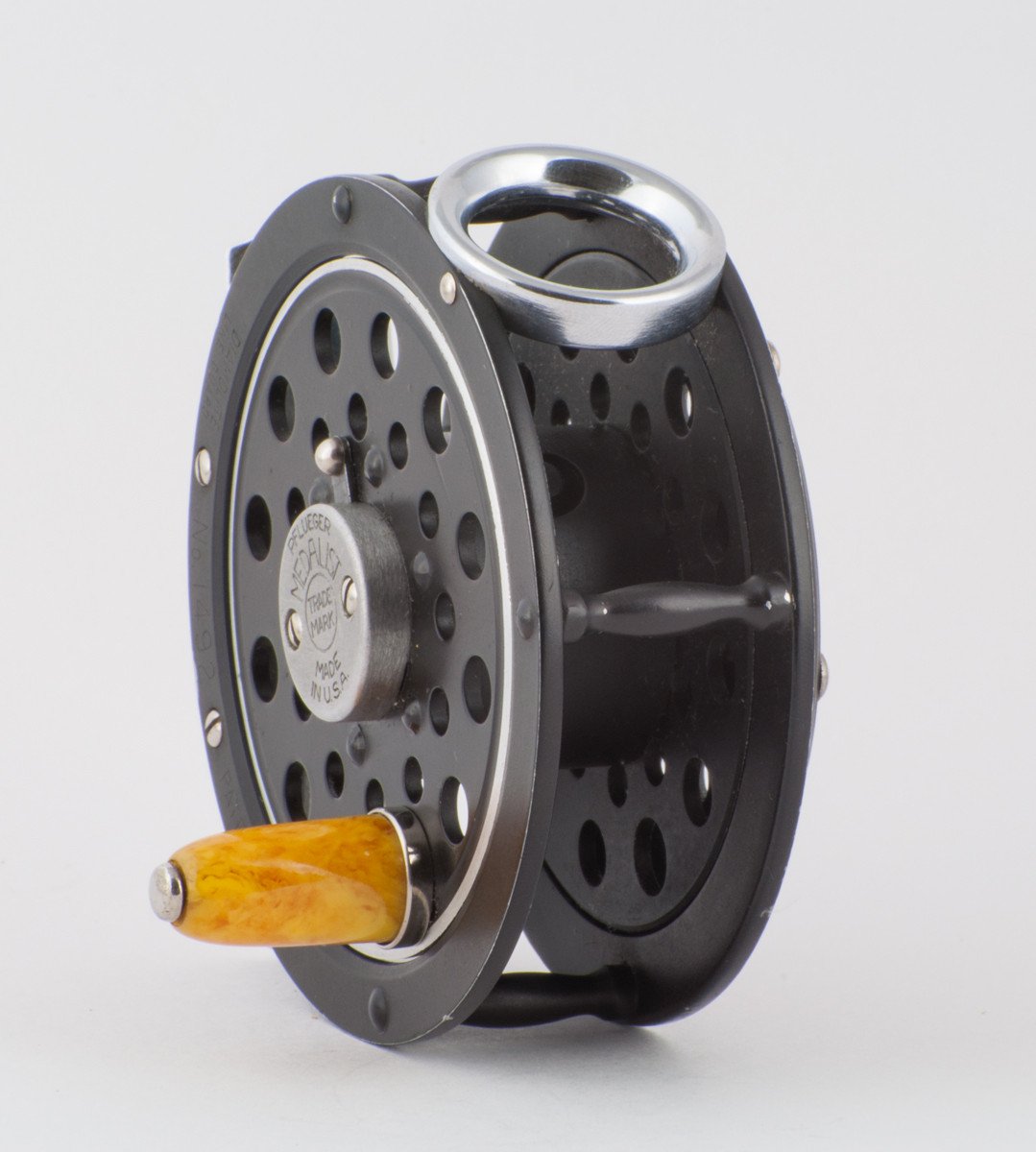 Pflueger Medalist 1492 with box