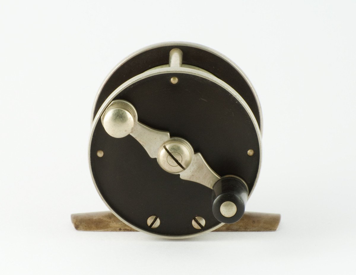 Montague / US Net & Twine nickel silver fly reel - size 60yd