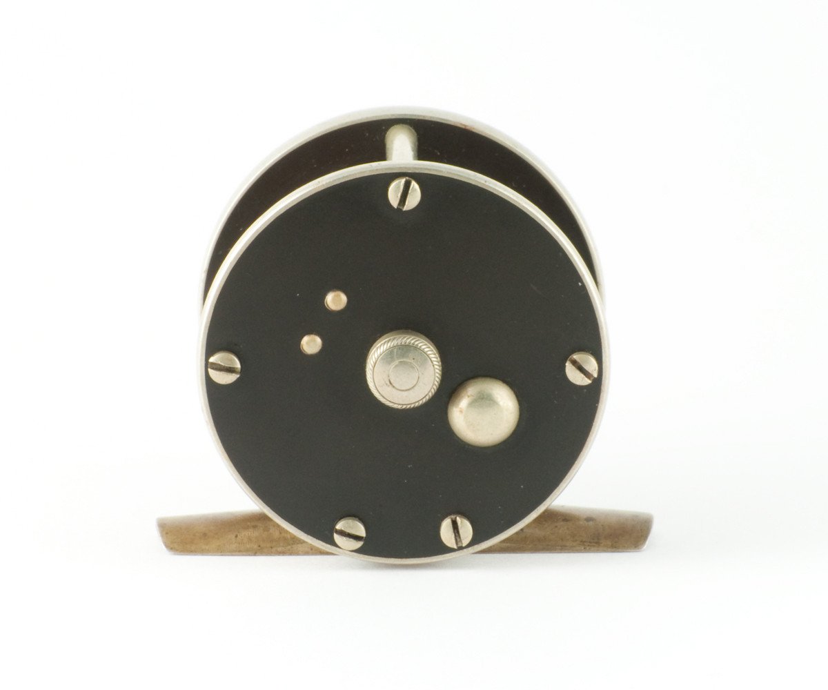 Montague / US Net & Twine nickel silver fly reel - size 60yd