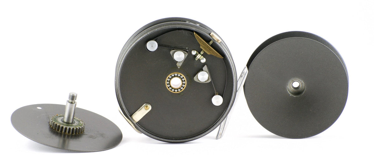 Hardy Perfect 3 5/8" with two spare spools