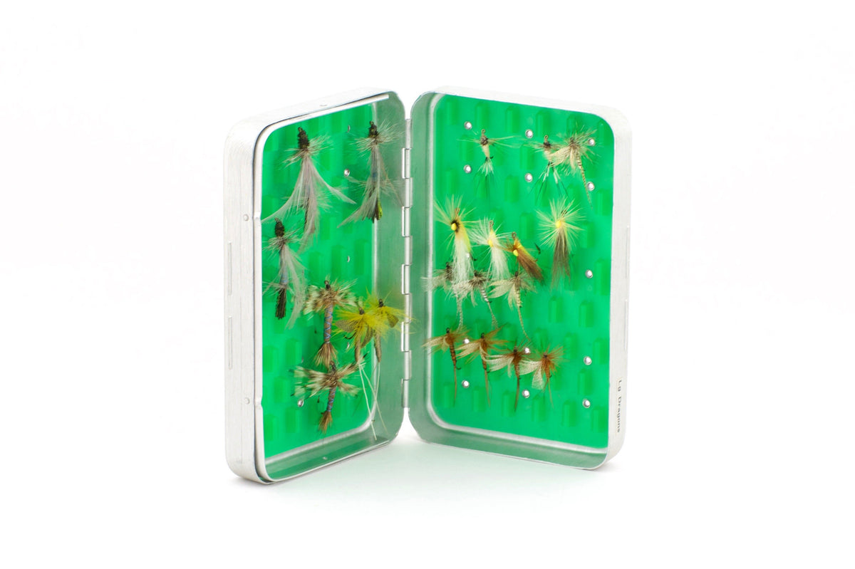 Perrine #98 Fly Box - with vintage dry flies
