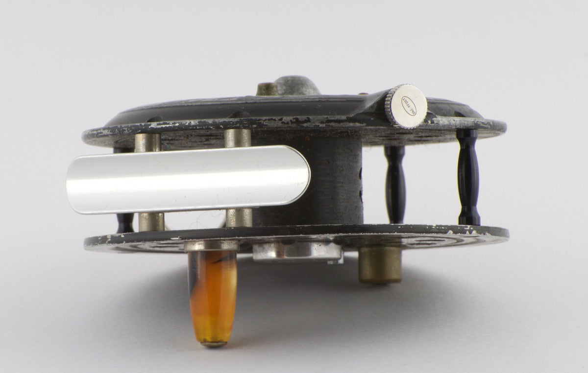 Pflueger Medalist 1495