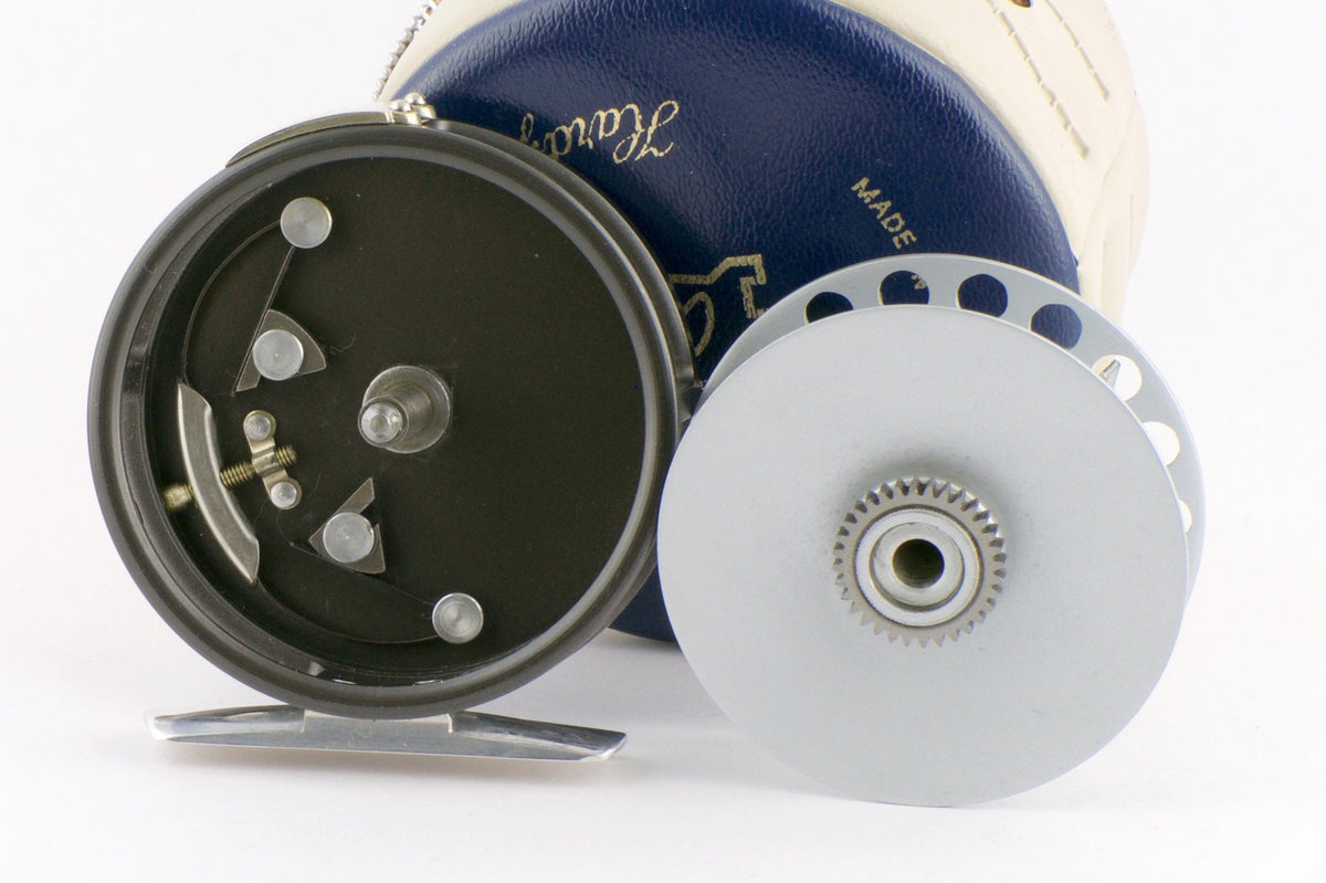 Hardy Featherweight Fly Reel - unused!