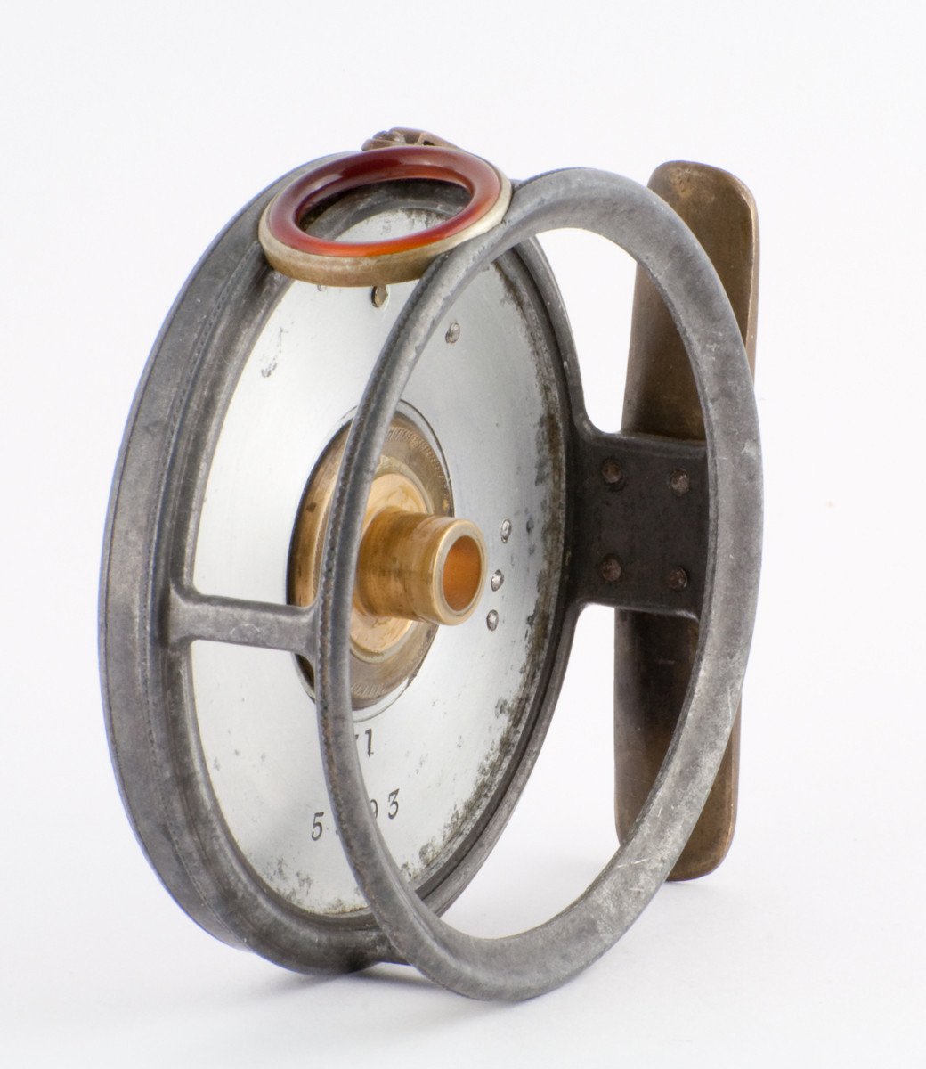 Hardy Perfect 3 3/8" 1912 check w/ red agate 