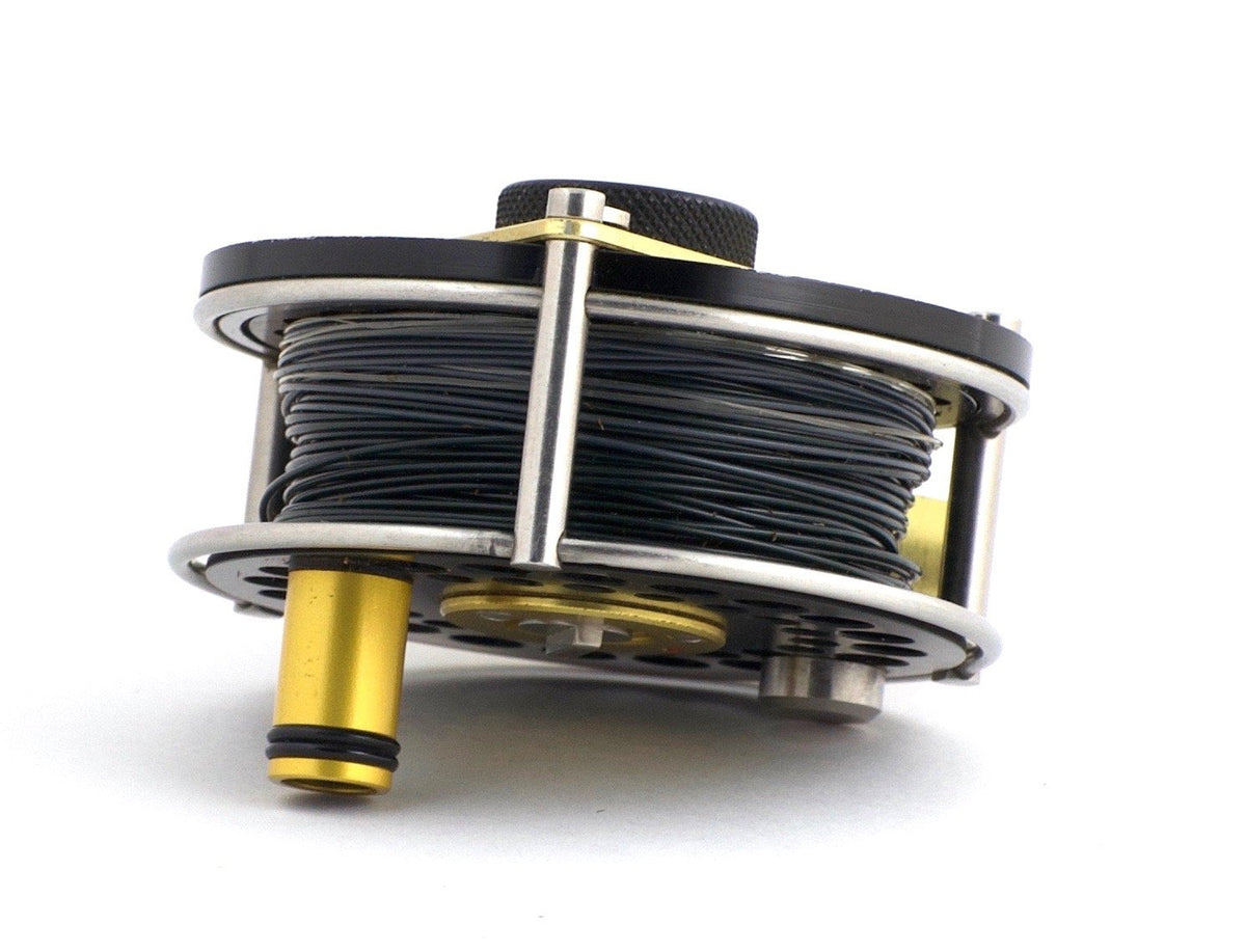 Ari 't Hart - F2 Rio Orbigo fly reel and spare spool