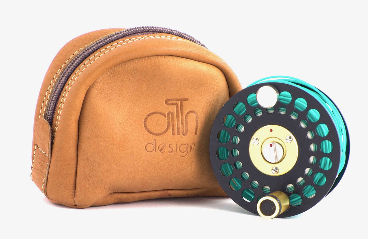 Ari 't Hart - F2 Rio Orbigo fly reel and spare spool