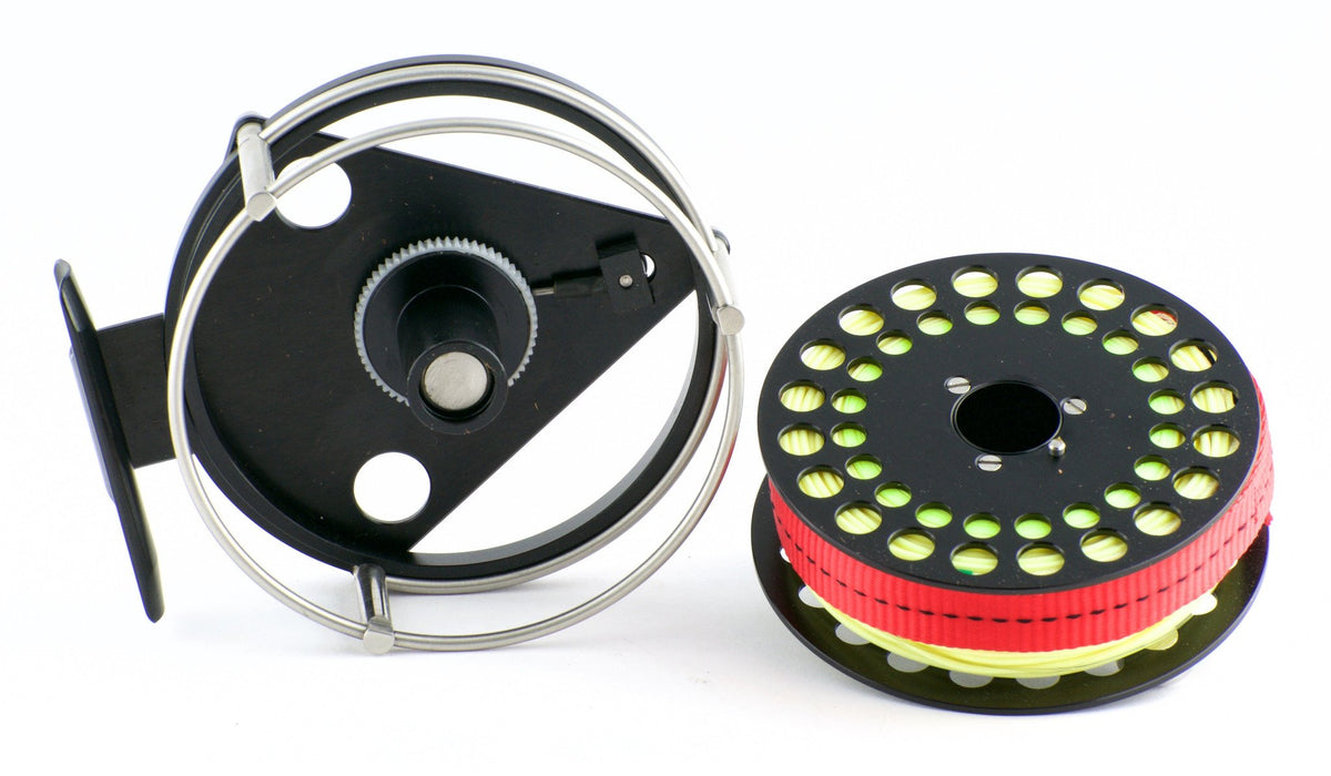 Ari 't Hart F3 Lake Taupo fly reel and spare spool