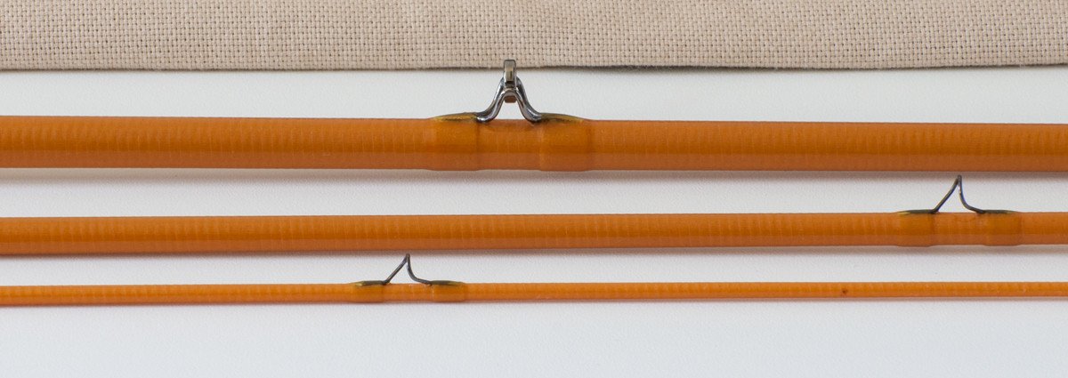 Wojnicki, Mario -- Model 825L - 8'2 3pc 5wt fiberglass rod 