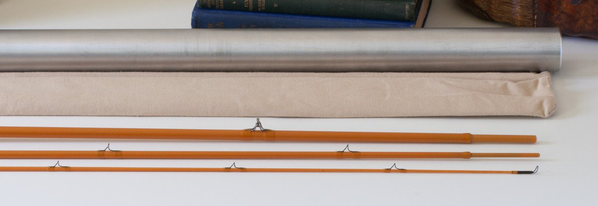 Wojnicki, Mario -- Model 825L - 8'2 3pc 5wt fiberglass rod 