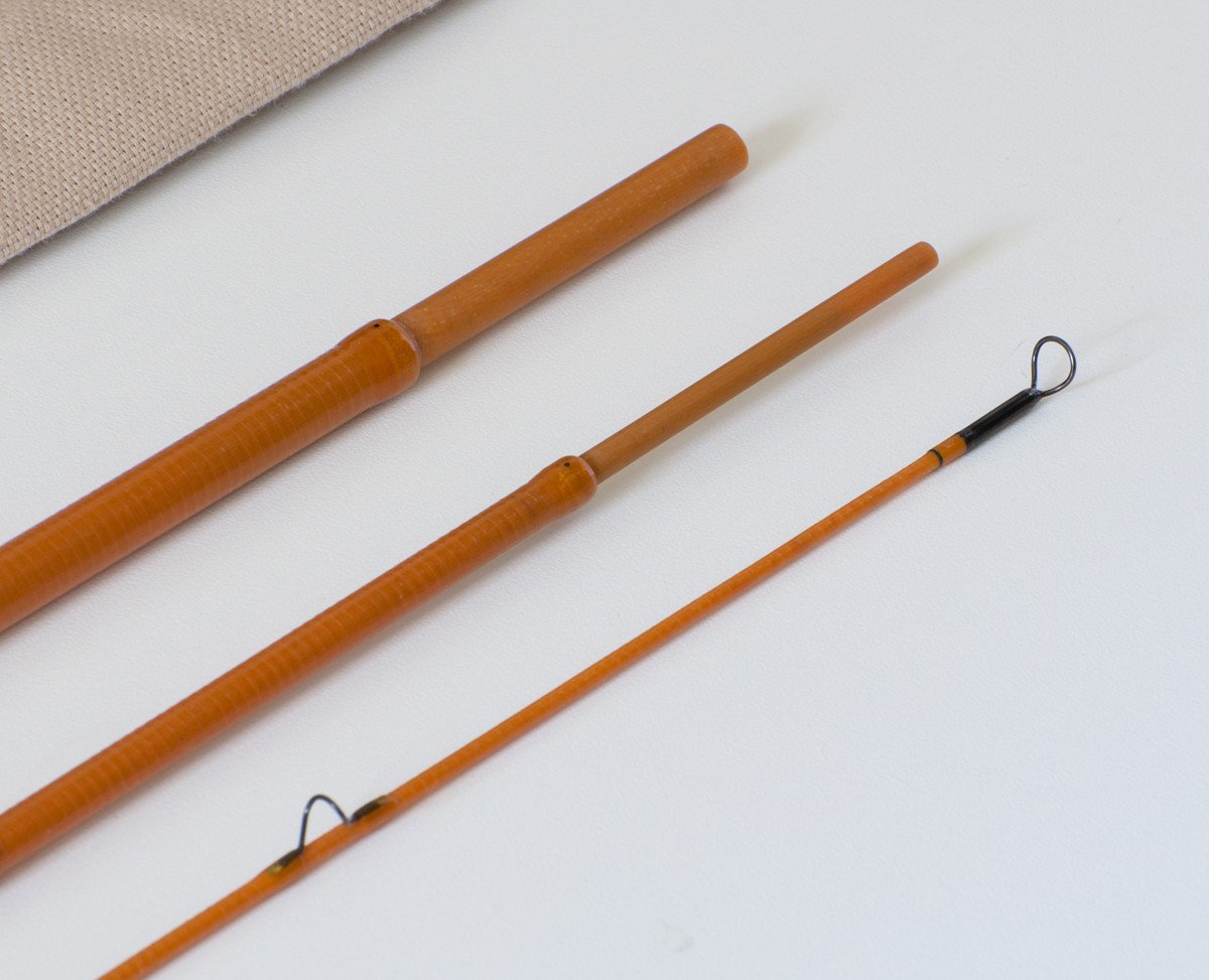 Wojnicki, Mario -- Model 825L - 8'2 3pc 5wt fiberglass rod 