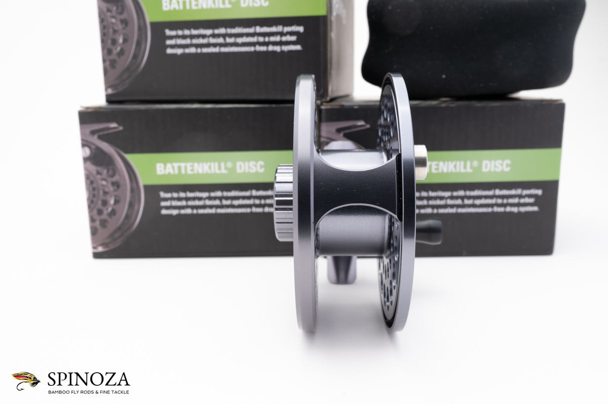 Orvis Battenkill Disc Drag Reel w/two spare spools