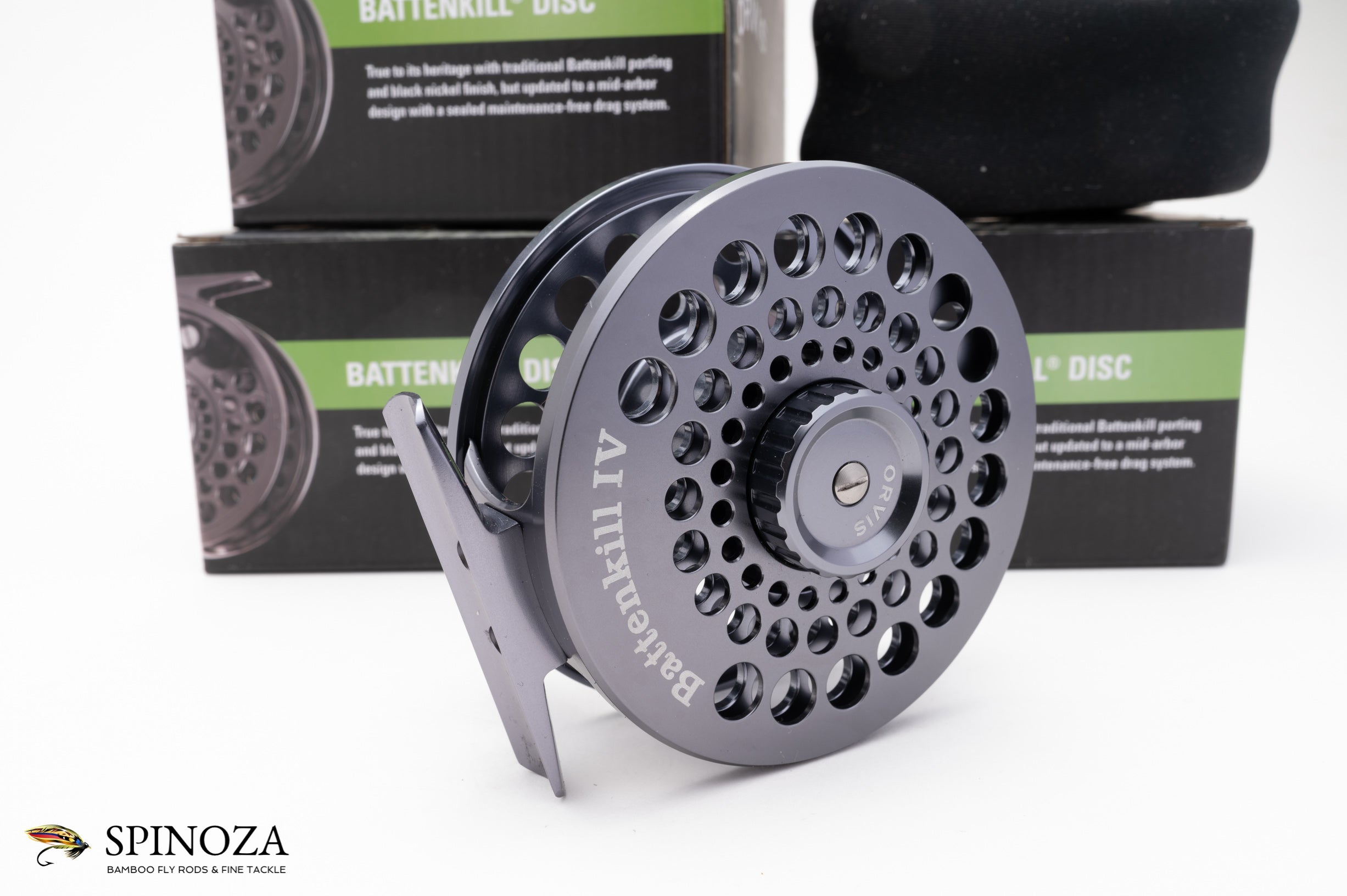 Orvis Battenkill Disc Drag Reel w/two spare spools