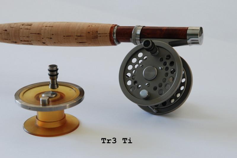 Schukken Design 4wt Titanium / PEI fly reel