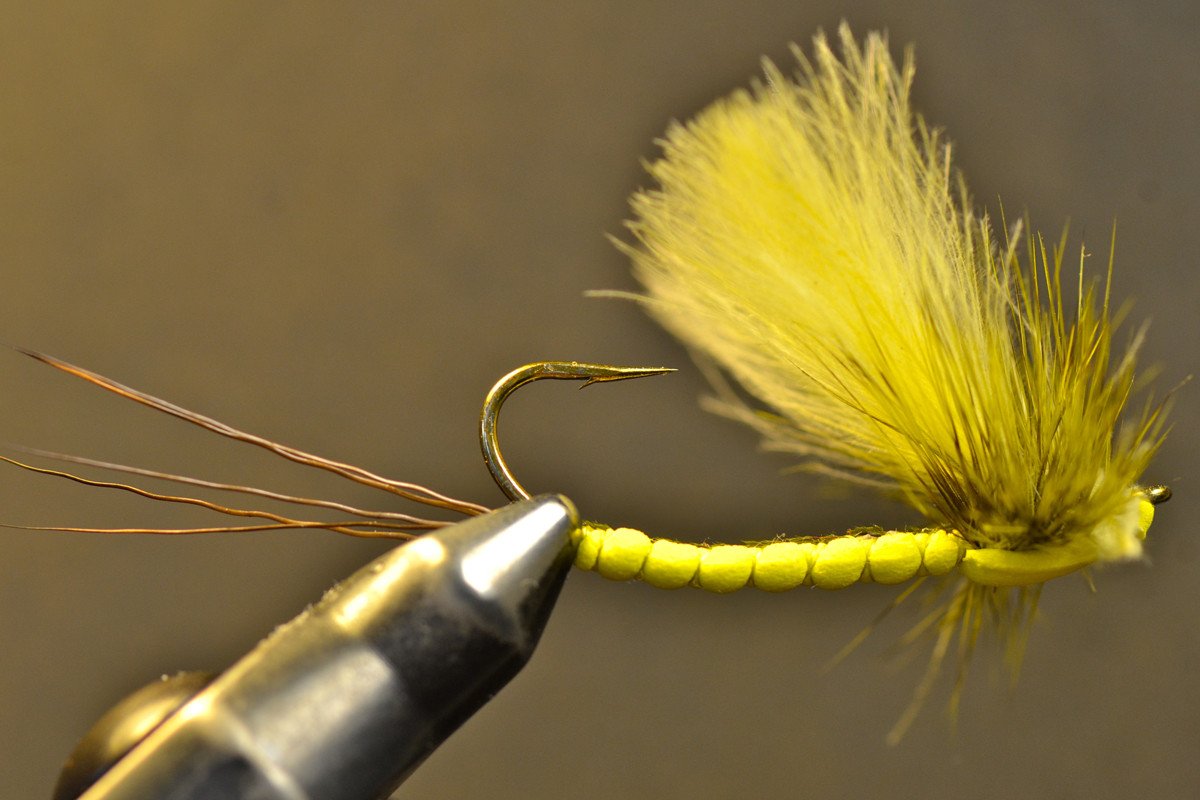 Flies for Rivers - Scorpion Half-Spent (Giant Mayfly / Hexagenia - size 4)