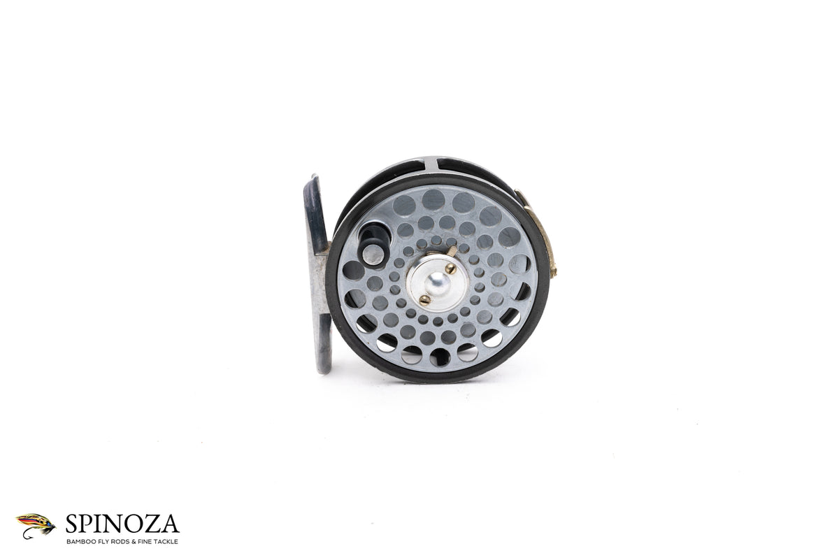 Hardy Flyweight Silent Check