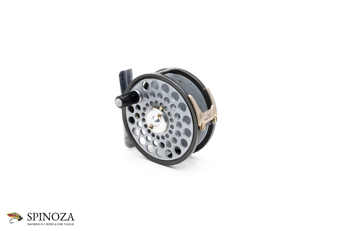 Hardy Flyweight Silent Check