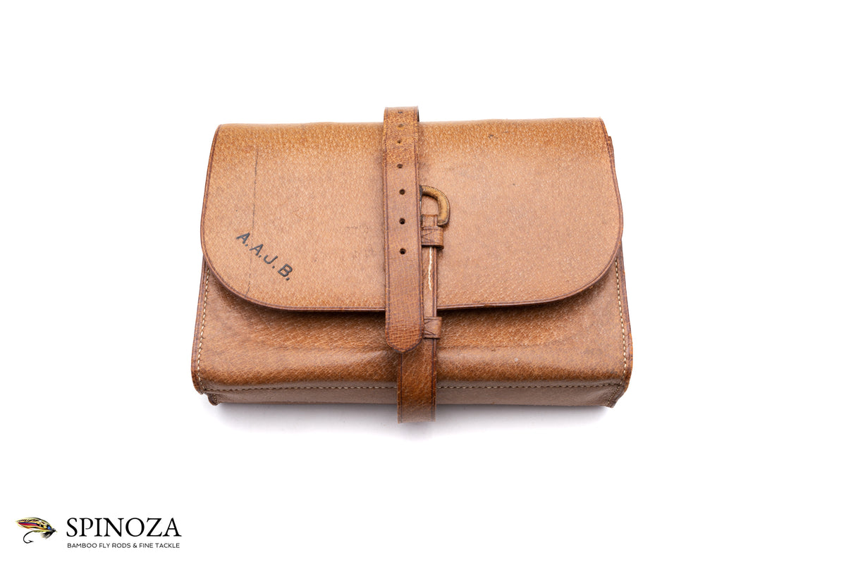 Hardy Neroda Compendium - 40 Clip Box with a Leader Wallet and Scale