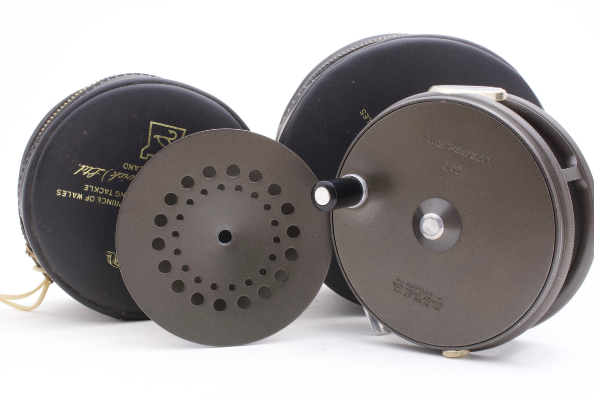 Hardy Perfect 3 5/8" with extra spool