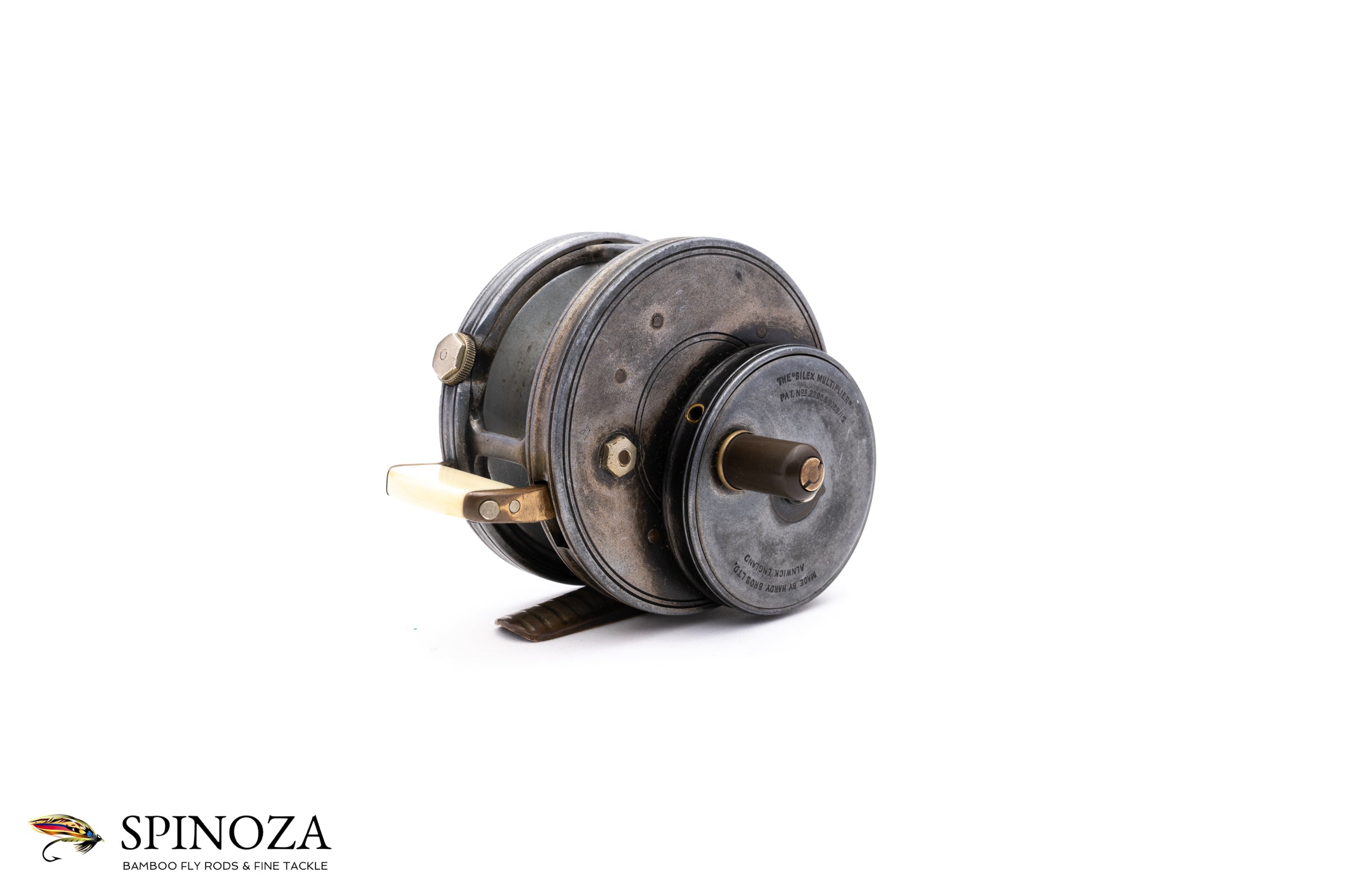 cheap multiplier fishing reels Iwana Retro Salmon Fly 3 1/2" Black/Silver LHW FEATURES Classic cosmetic appearance with vintage taste Hardy Silex Multiplier Fly Reel