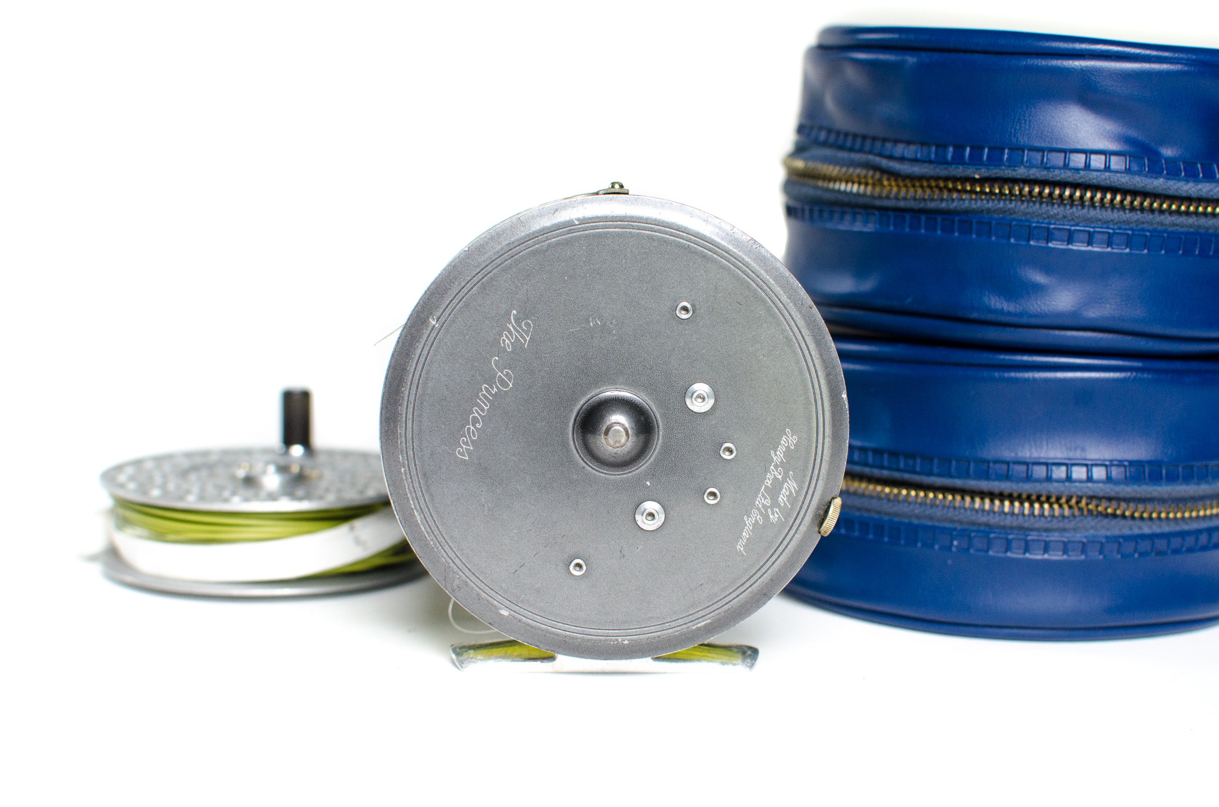 adjusting the soung on a hardy fly reel Resonate 3000 + Enclosed line guard frame Hardy Princess Reel w/Spare Spool