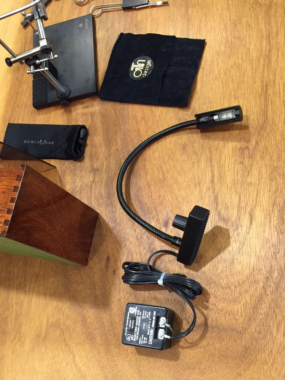 Ari 't Hart Deluxe Fly Tying Vise 