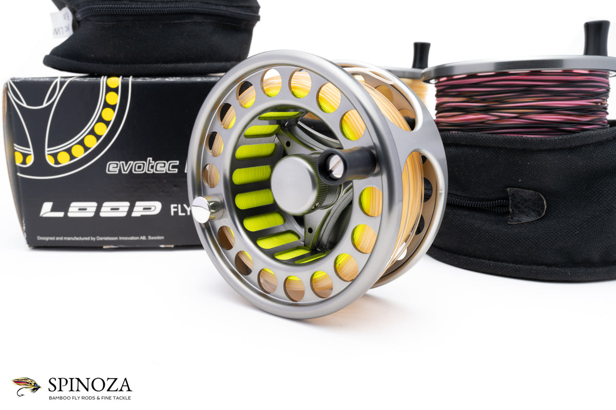 Loop Evotec LW 6nine Fly Reel with Two Spare Spools