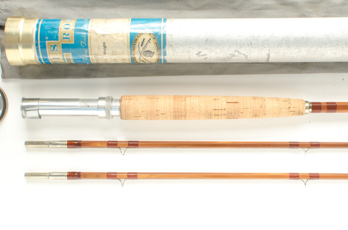 Orvis Battenkill Fly Rod 9' 2/2 #8 - grip and reel seat close-up