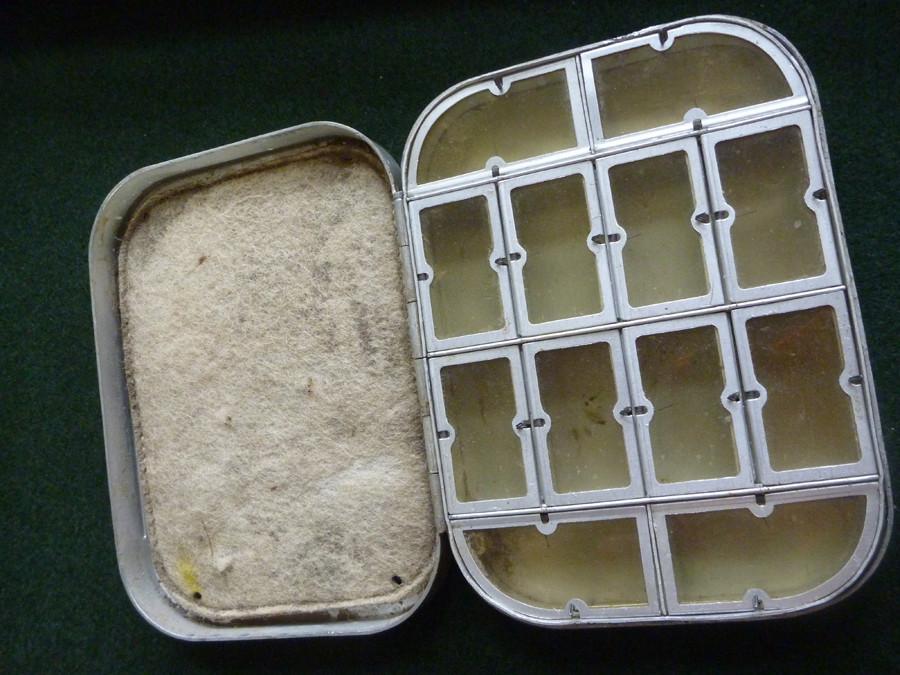 Wheatley Dry Fly Box - 12 compartments 